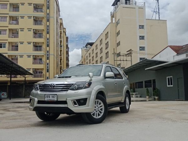 TOYOTA FORTUNER 3.0V.4WD.CHAMP. ปี2011 รูปที่ 0